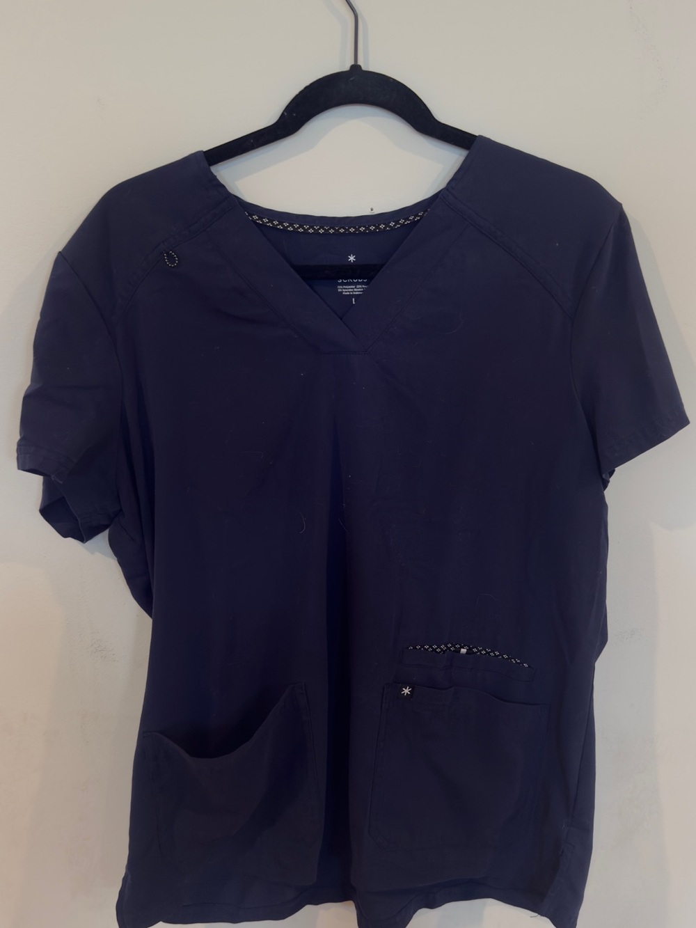 Women's V-Neck Medical Scrub Top - Navy